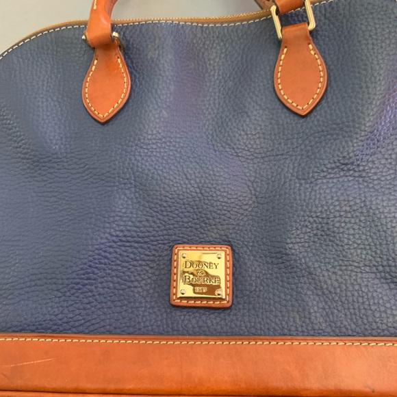 Handbag - Picture 1 of 3